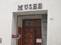 mus1